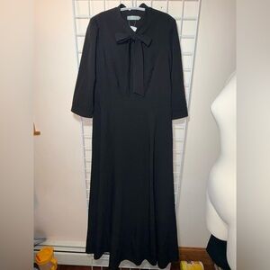 Olive Grey brand Elegant Black Dress